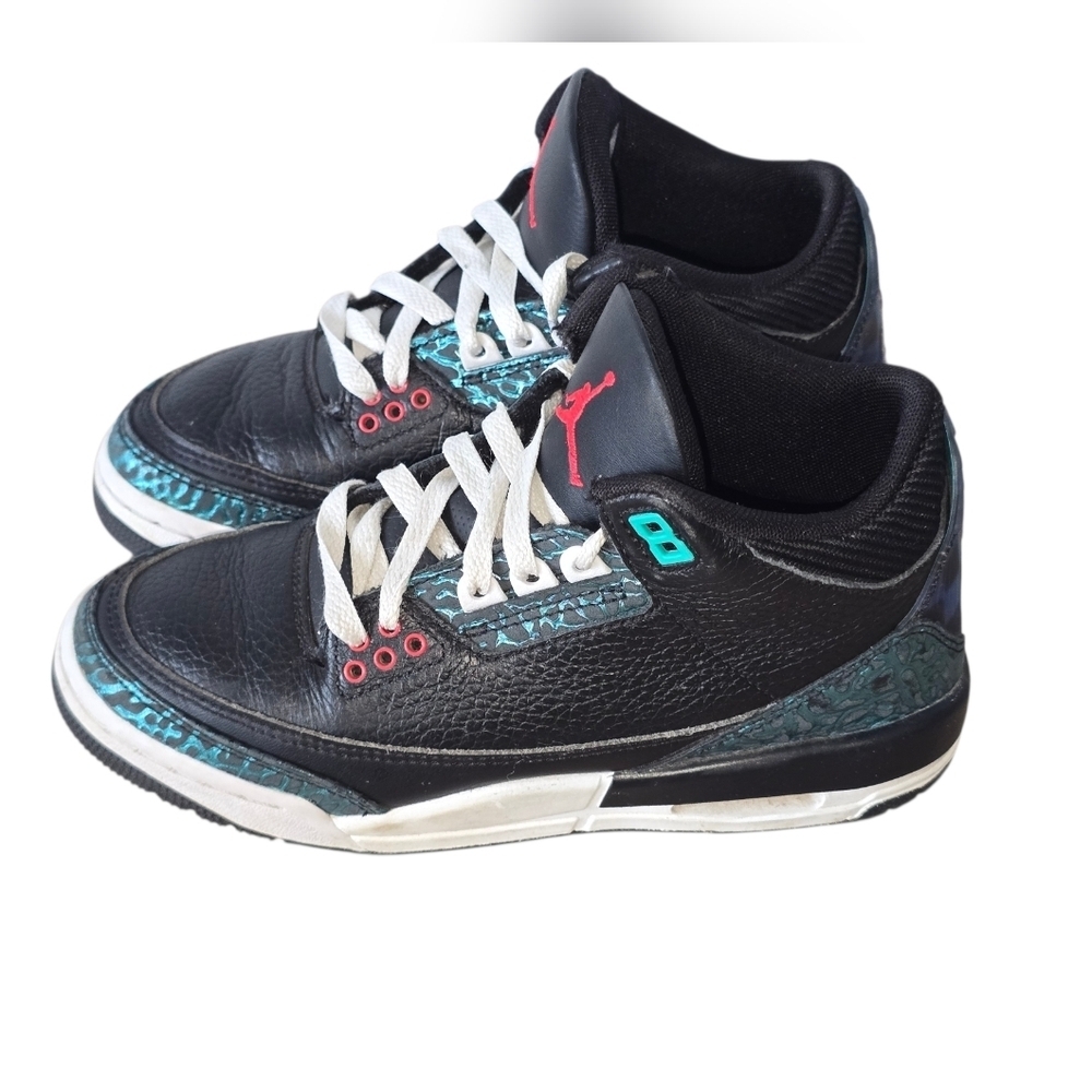 Nike Air Jordan 3 Retro 3 (GS) Youth Black Hyper Jade Red Sneaker Shoes Size 4Y